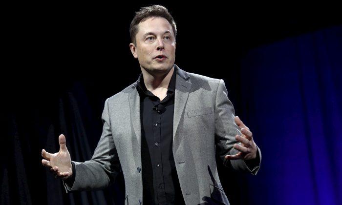 US Regulator Sues Musk for Fraud, Seeks to Remove Him From Tesla