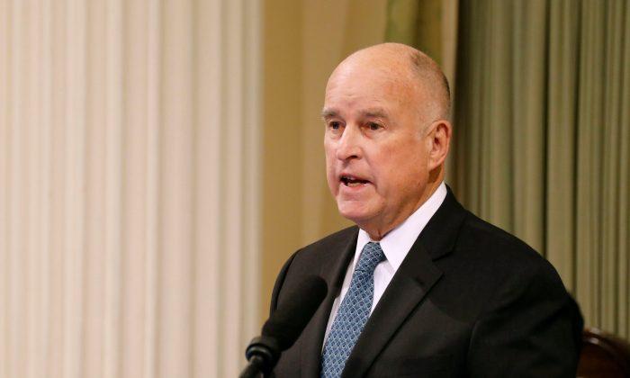 California Governor Signs Bill Raising Age to Buy Rifles, Shotguns to 21