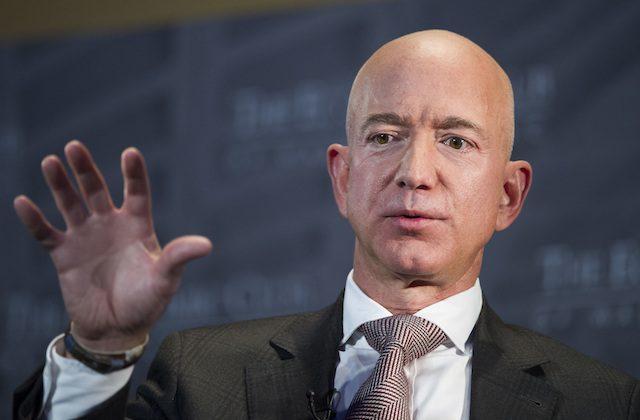 Jeff Bezos and Wife, MacKenzie, to Get a Divorce After 25 Years
