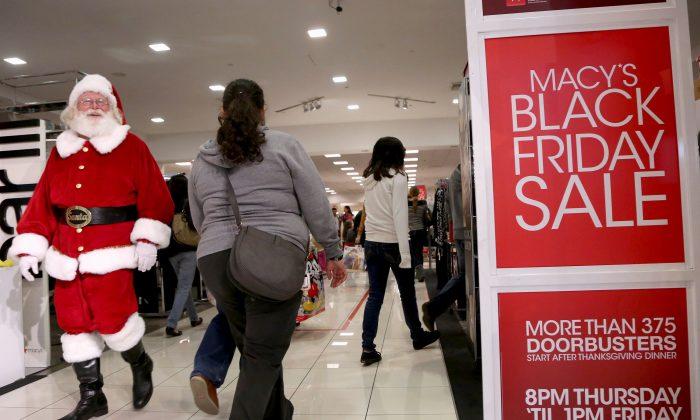 U.S. Retailer Group Sees 2018 Holiday Sales up More Than 4 Percent