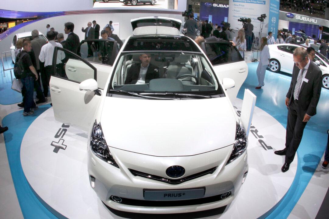 Toyota Recalls 2.4 Million Hybrids Due to Stalling Problems