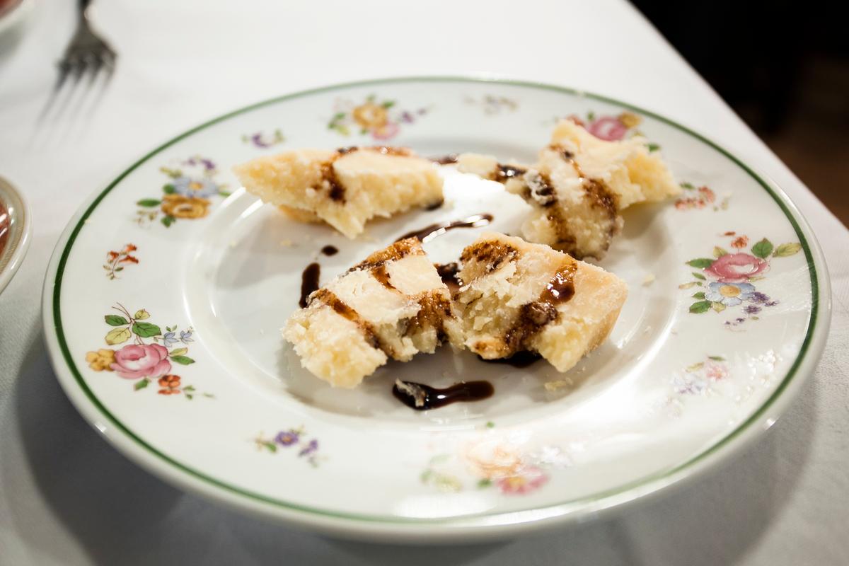 A simple but classic pairing is balsamic vinegar and Parmigiano-Reggiano. (Channaly Philipp/The Epoch Times)