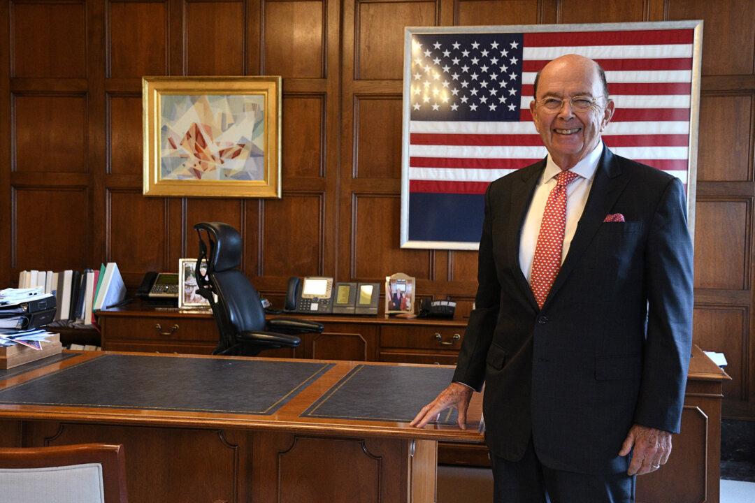 US Commerce’s Ross Eyes Anti-China ‘Poison Pill’ for New Trade Deals