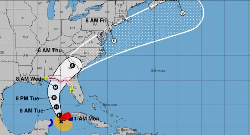 Hurricane Michael's path to Florida and Alabama as of 11 a.m. on Oct. 8. (NHC)