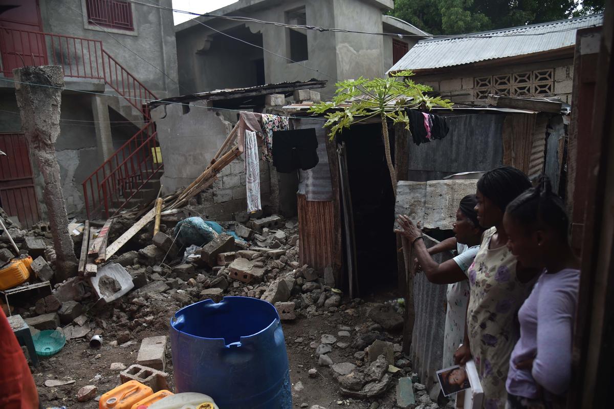 Haiti Says 17 Killed in Quake, More Than 2,000 Homes Damaged
