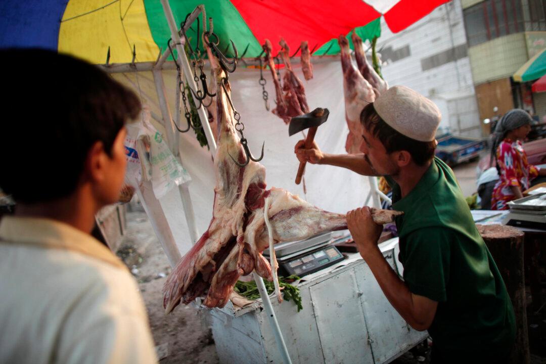 China Launches Anti-Halal Campaign in Xinjiang