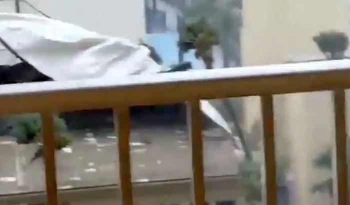 Video: Hurricane Michael Tears Roof Off Building