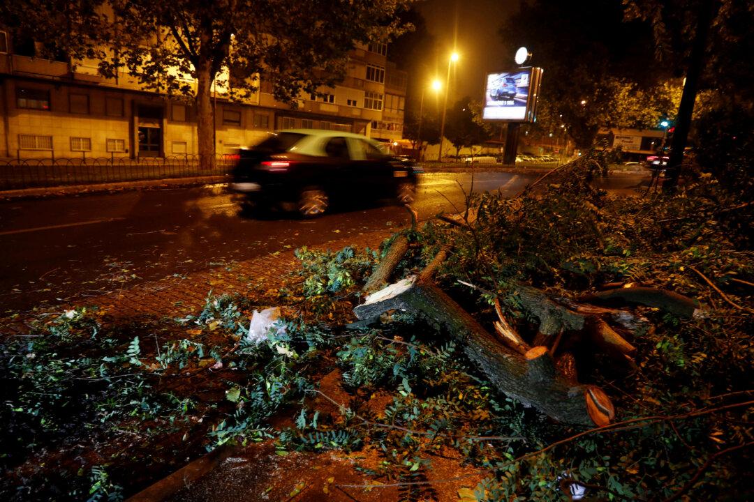 Storm Leslie Hits Portugal, Leaves Thousands Without Power