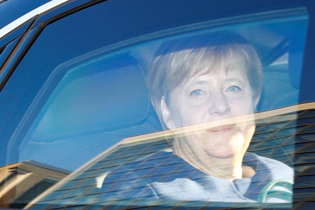 Merkel’s Bavarian Ally Suffers Heavy Losses