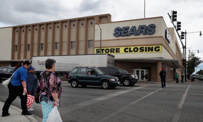 Sears Files Just as Things Are Looking up for US Retail