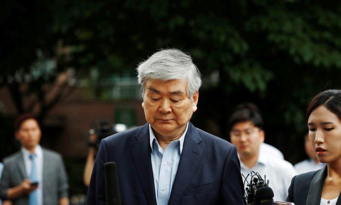 Korean Air Chief Indicted on Embezzlement, Other Charges: Prosecutors