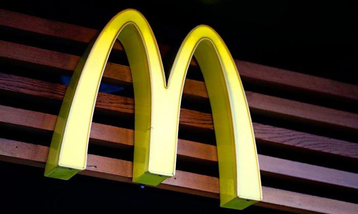 Video Shows Teenagers Fight With Mother at California McDonald’s
