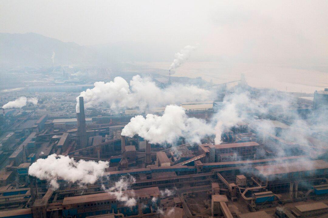 China Will Exploit Paris Climate Accord to Undermine US: Expert