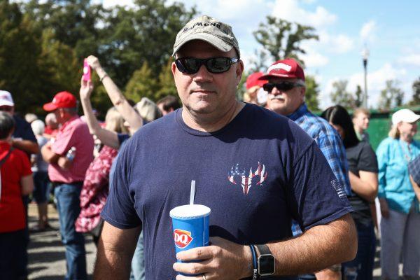 Mark Seay before a Make America Great Again rally in Southaven, Miss., on Oct. 2, 2018. (Charlotte Cuthbertson/The Epoch Times)