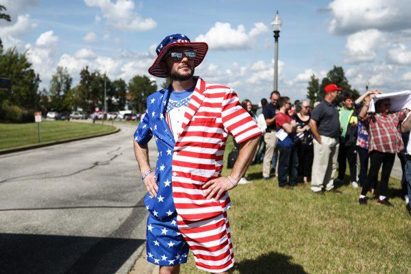 Larry Walker before a Make America Great Again rally in Southaven, Miss., on Oct. 2, 2018. (Charlotte Cuthbertson/The Epoch Times)