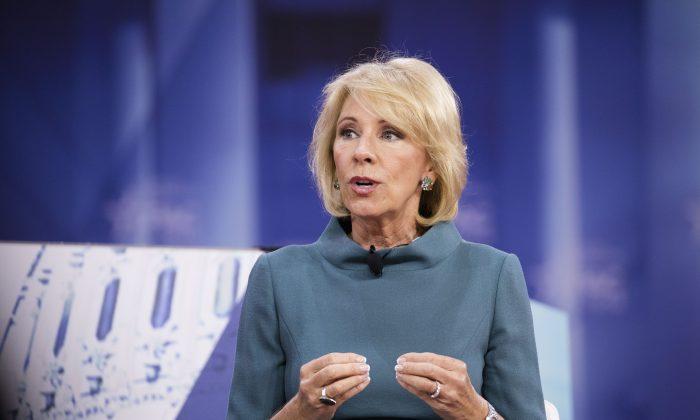 Secretary of Education Betsy DeVos speaks during CPAC 2018 in National Harbor, Md., on Feb. 22, 2018. (Samira Bouaou/The Epoch Times)