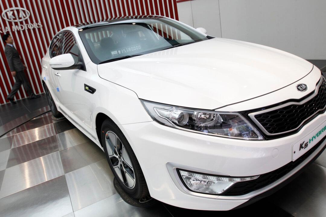 US Senate Panel Wants Hyundai, Kia to Testify on Engine Fire Reports