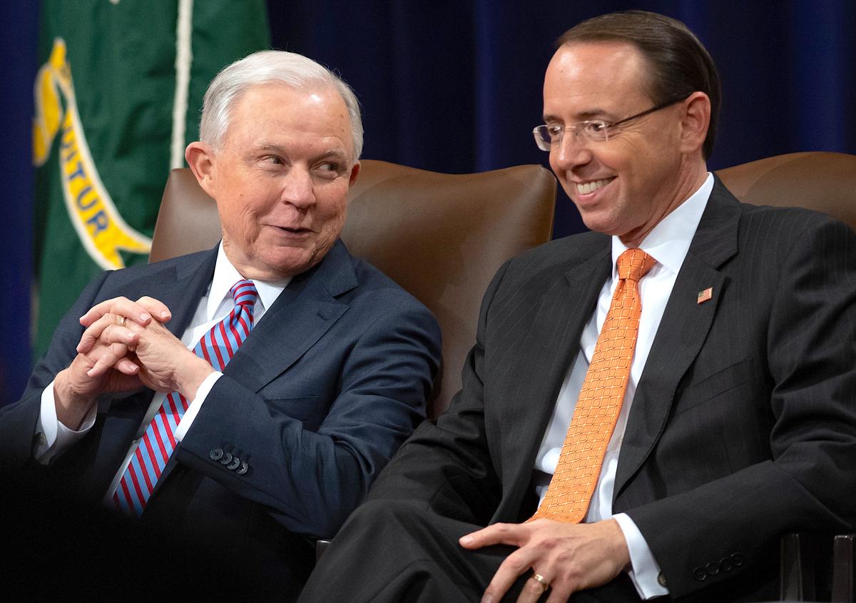 Second Trump-Era Leaker Sentenced to Prison