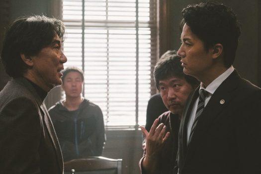 <span style="color: #000000;">Hirokazu Koreeda (2nd R) directing a scene with Masaharu Fukuyama (R) and Koji Yakusho in “The Third Murder.” (Fuji Television Network/Amuse Inc. / Gaga Corporation)</span>