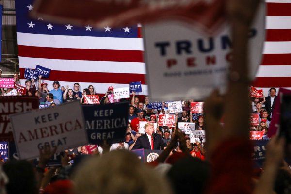 President Donald Trump at a Make America Great Again rally in Mesa, Arizona, on Oct. 19, 2018. (Charlotte Cuthbertson/The Epoch Times)