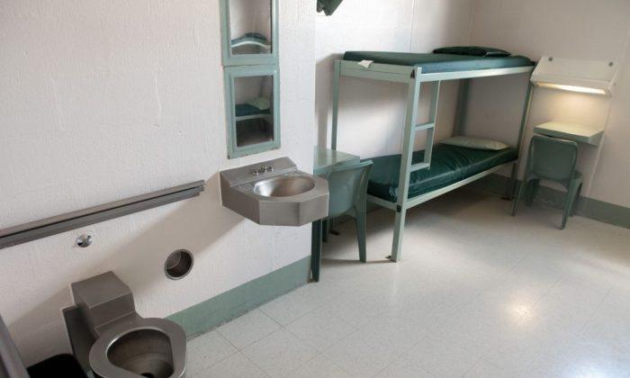 Pregnant Woman Dies in Mississippi Jail, Investigation Launched