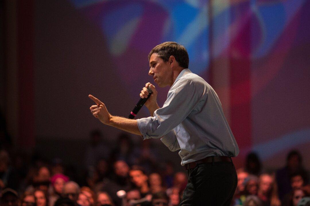 O'Rourke’s Senate Campaign Sued for Allegedly Sending Unsolicited Texts