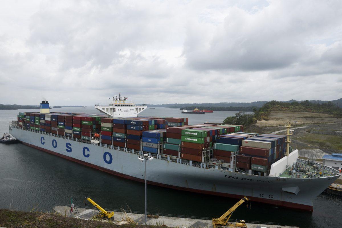 A container ship belonging to Cosco, China's state-owned shipping company, is seen near Panama City on May 2, 2017. (Rodrigo Arangua/AFP/Getty Images)