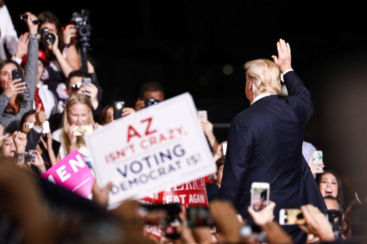 President Donald Trump arrives at a Make America Great Again rally in Mesa, Arizona, on Oct. 19, 2018. (Charlotte Cuthbertson/The Epoch Times)