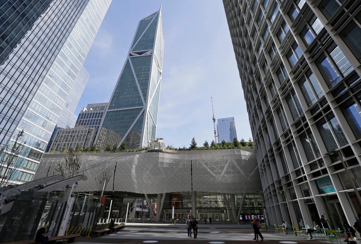 Builder Sues Over San Francisco’s $2 Billion Transit Center