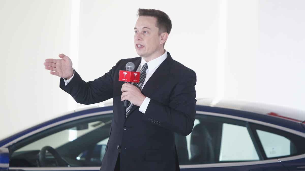 Musk Duels Panasonic in Rare Public Battle With Key Supplier