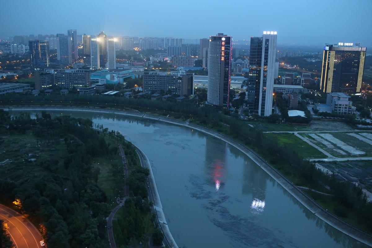 Chinese City Plans to Reduce Electricity by Launching Artificial Moons Into Space
