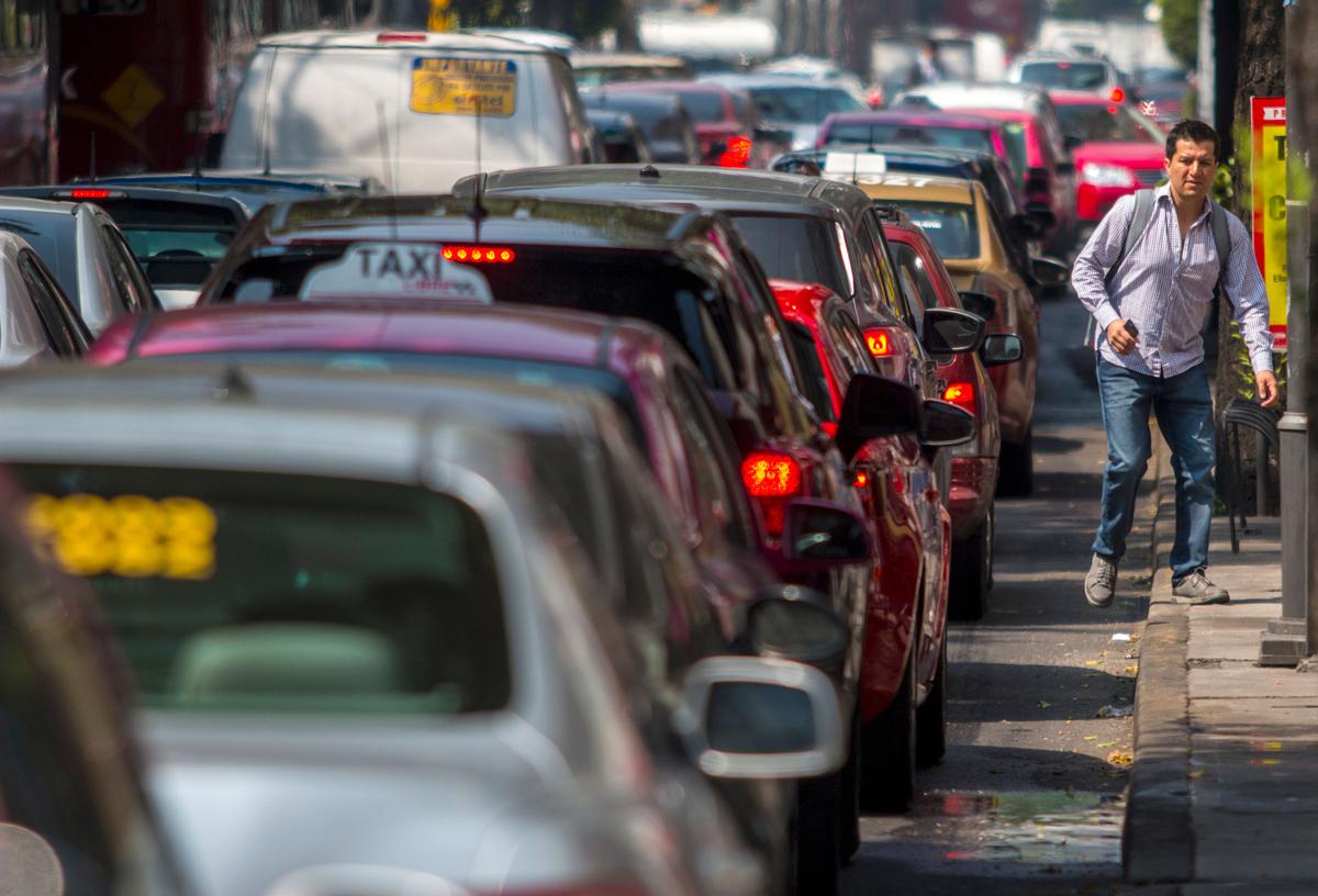 Decentralization Plan Could Expel 2.7 Million From Mexico City