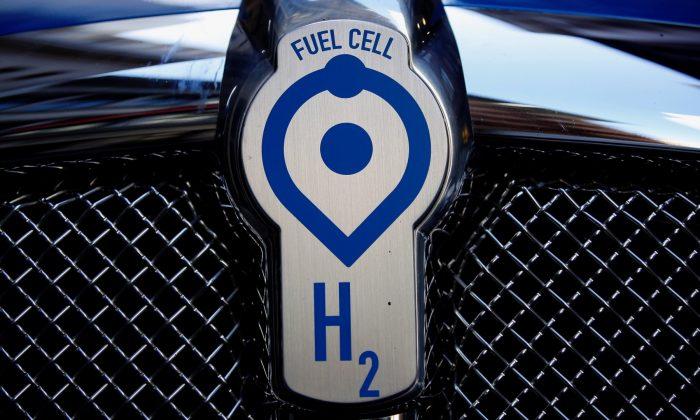 New Tech Transforms Sea Water Into Hydrogen Fuel for Cars