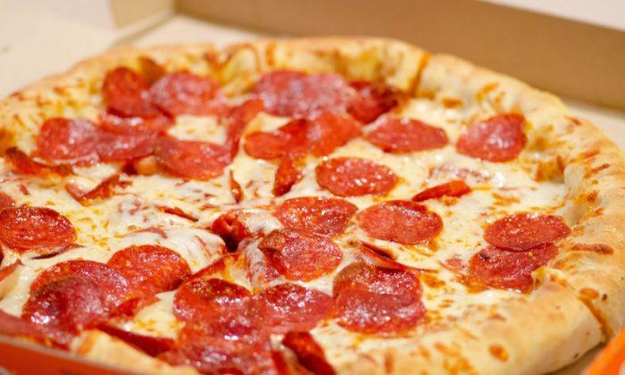 What Could Have Driven 18-Year-Old to Travel 450 Miles to Deliver 2 Pizzas to Stranger?