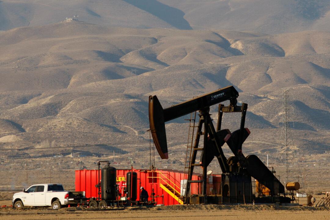 US Fracking Backlog Grows But Sector Ready to ‘Begin Rebounding’