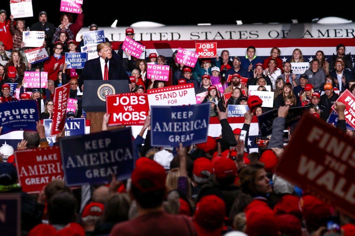 President Donald Trump at a Make America Great Again rally in Mosinee, Wis., on Oct. 24, 2018. (Charlotte Cuthbertson/The Epoch Times)
