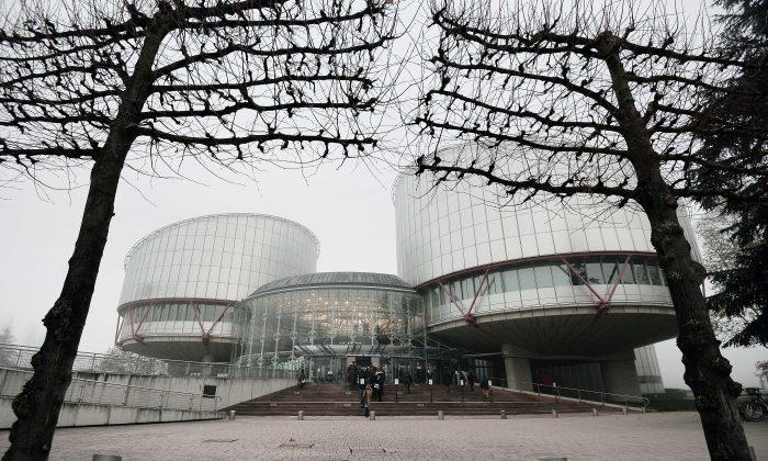 European Court Presses British Government in Asylum Seeker’s Deportation Battle