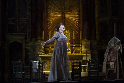 Tosca sees the portrait of a presumed rival. Sondra Radvanovsky in the title role of Puccini's "Tosca." (Marty Sohl / Met Opera)