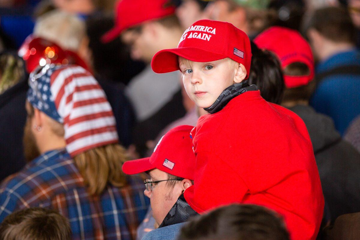 Attendees at a Make America Great Again rally in Murphysboro, Ill., on Oct. 27, 2018. (Hu Chen/The Epoch Times)