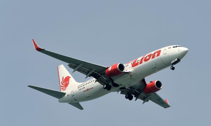 Hunt for Lion Air Jet’s Black Box Delayed by Bad Weather