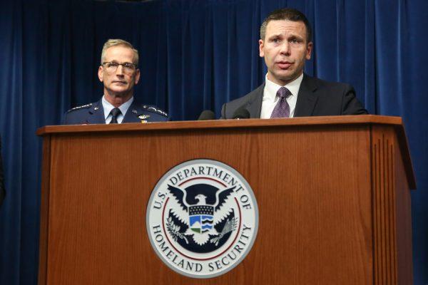 Customs and Border Protection Commissioner Kevin McAleenan (R) and Commander U.S. Northern Command Gen. Terrence John O'Shaughnessy update the media about securing the southwest border in anticipation of the migrant caravan approaching the United States, during a press conference in Washington on Oct. 29, 2018. (Samira Bouaou/The Epoch Times)
