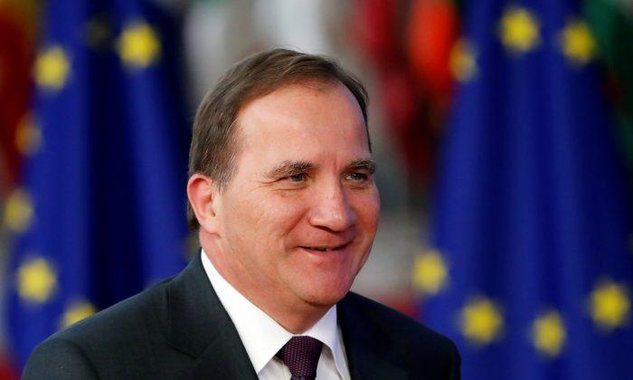 Sweden Closer to Snap Election as Lofven Drops Bid to Form Government