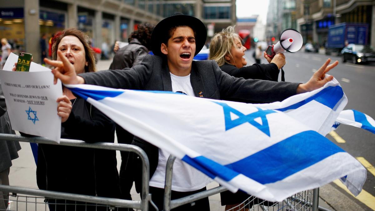 British Police Investigate Anti-Semitic Hate Crimes in Labour