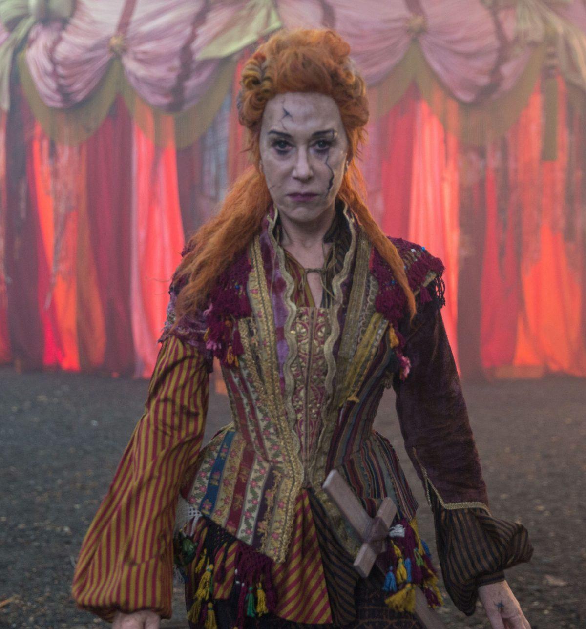Mother Ginger (Helen Mirren) in “The Nutcracker and the Four Realms.” (Walt Disney Studio Motion Pictures)