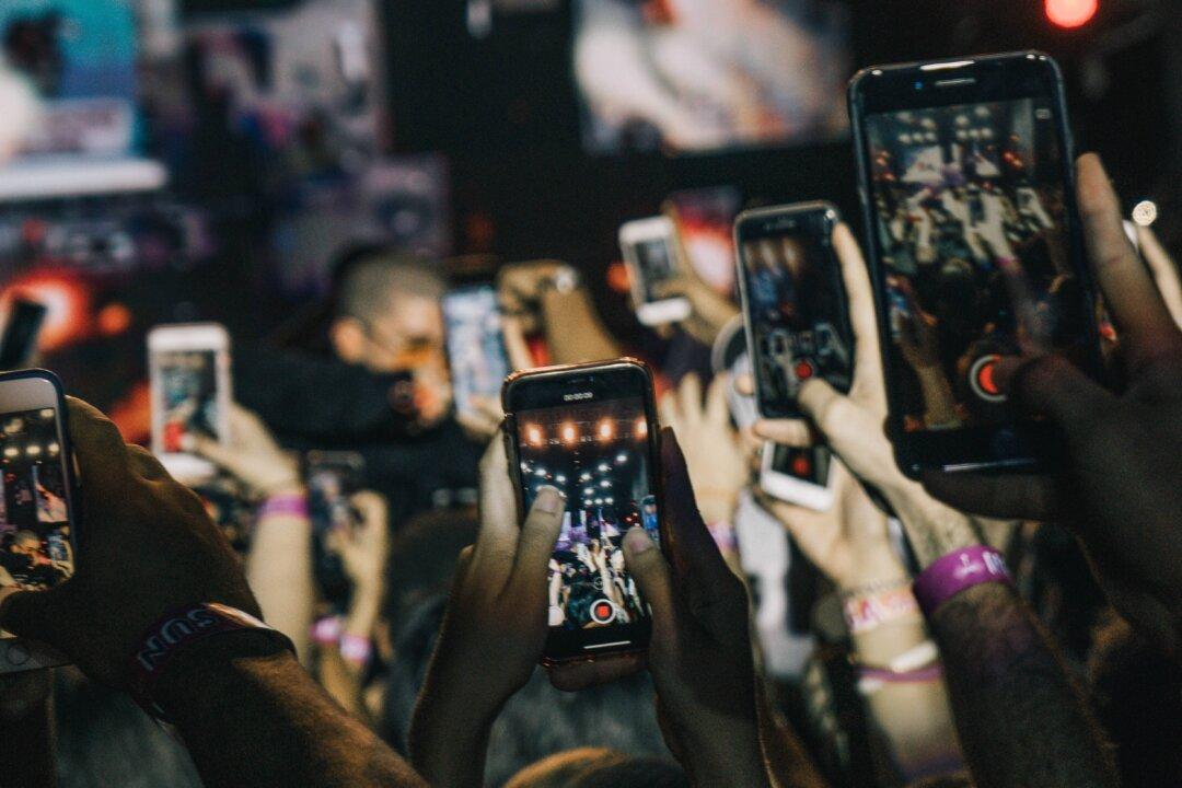 Resistance to 5G: Roadblock to a High Tech Future or Warning of a Serious Health Risk?