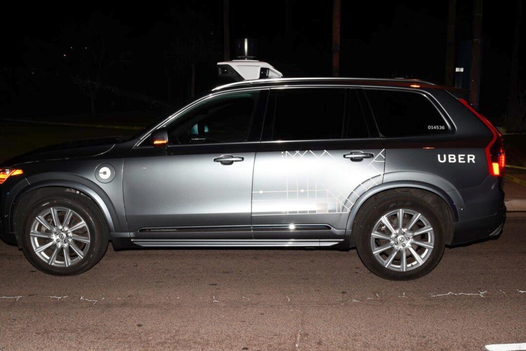 Uber Wants to Resume Self-Driving Car Tests on Public Roads