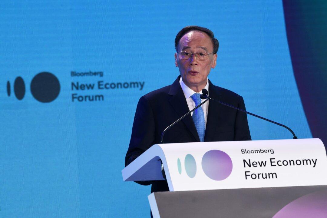 To Ease Market Fears, Beijing Signals Readiness to Talk