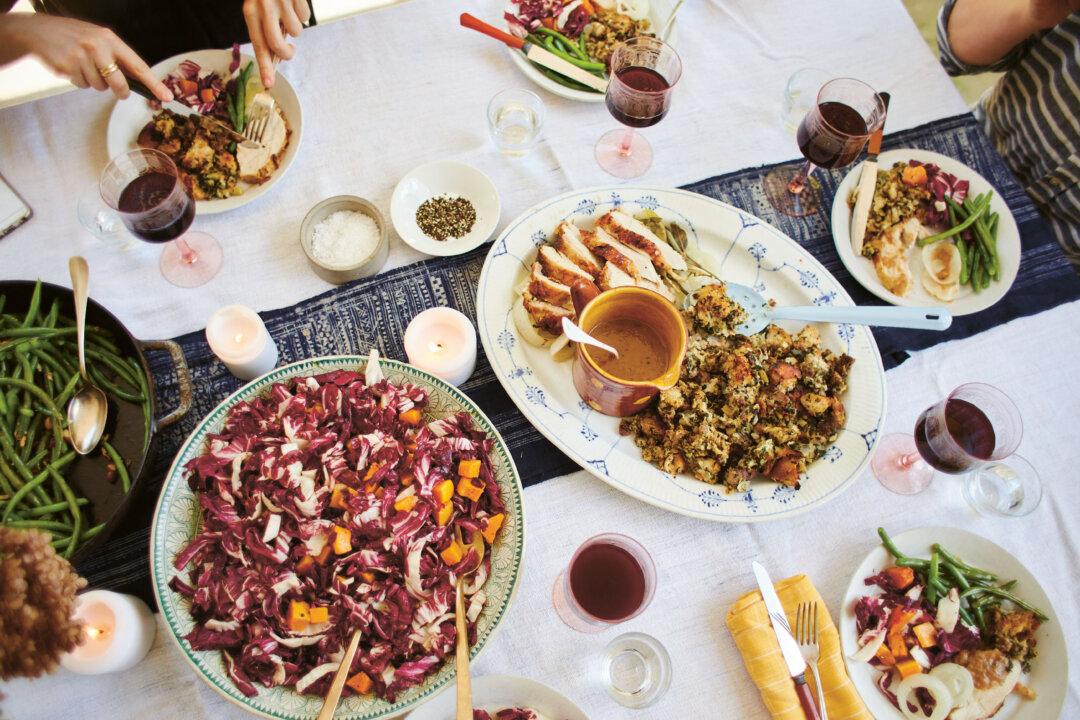 A ‘No Stress Thanksgiving’ With Julia Turshen