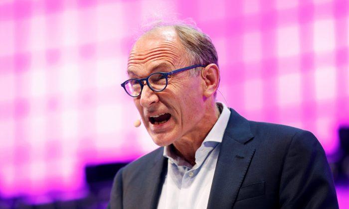 Don’t Leave Half the World Offline and Behind, Urges Web Founder Tim Berners-Lee