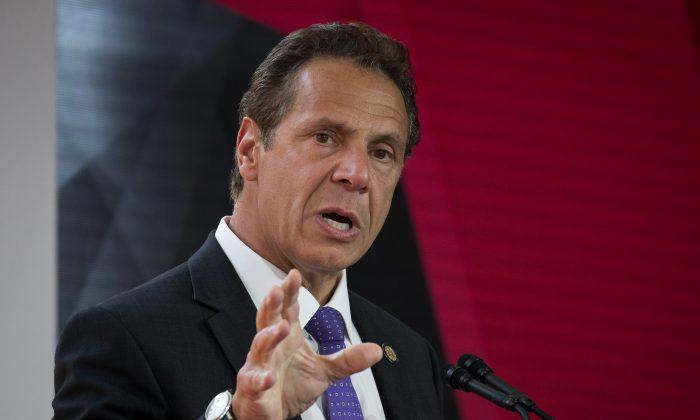 NY Gov. Cuomo Says 100,000 on Mental Health List Can’t Buy Guns, Calls for Federal Database